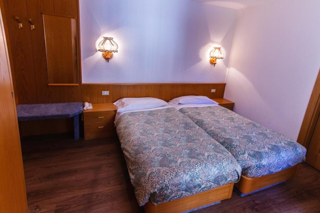 Hotel Ottoz Meublé 3*