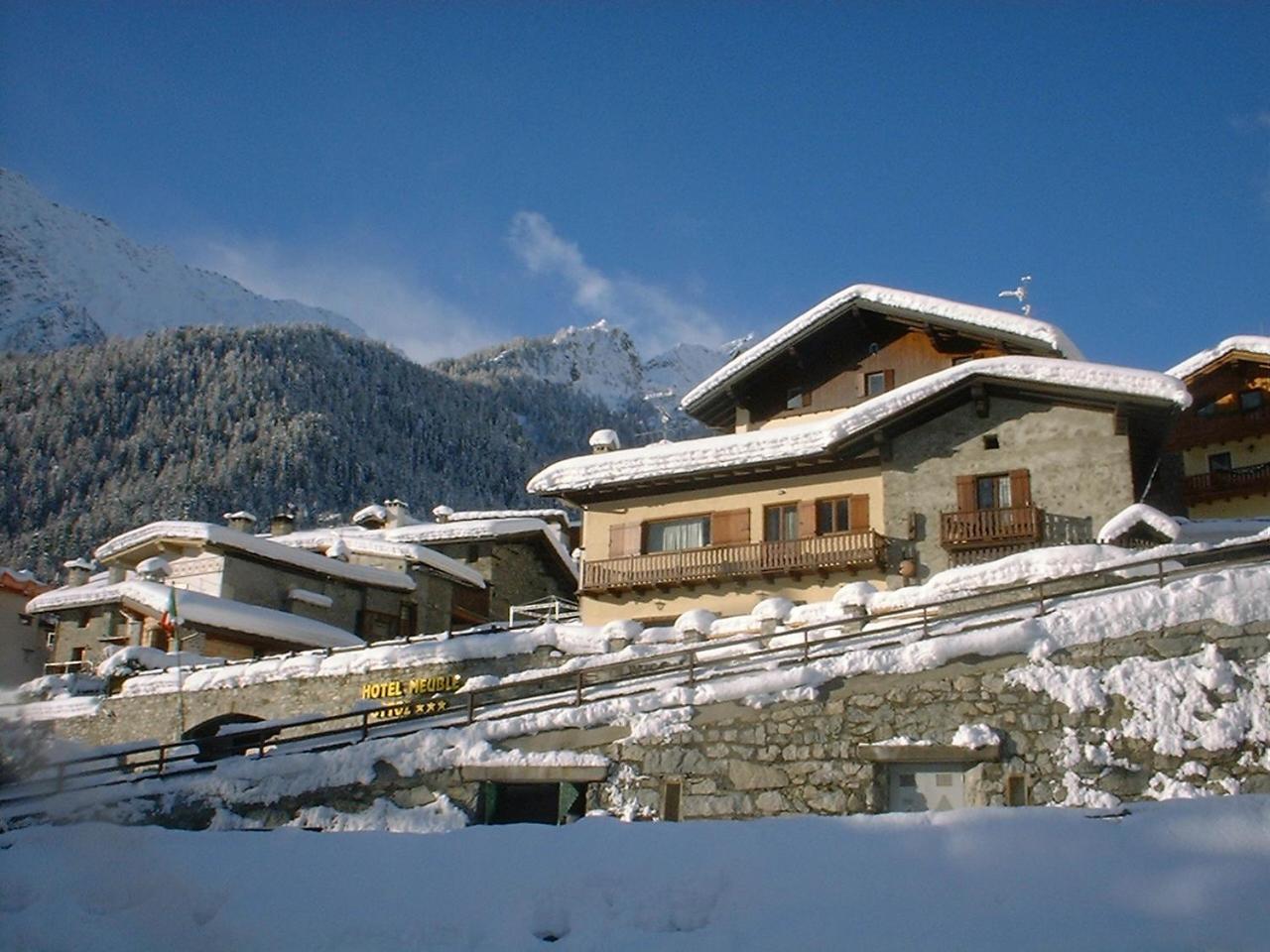 Hotel Ottoz Meublé 3*