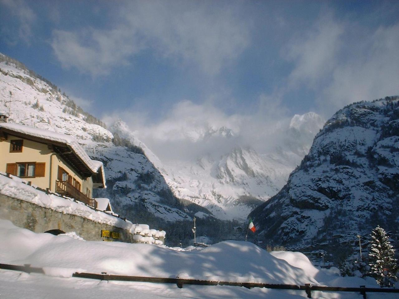Hotel Ottoz Meublé