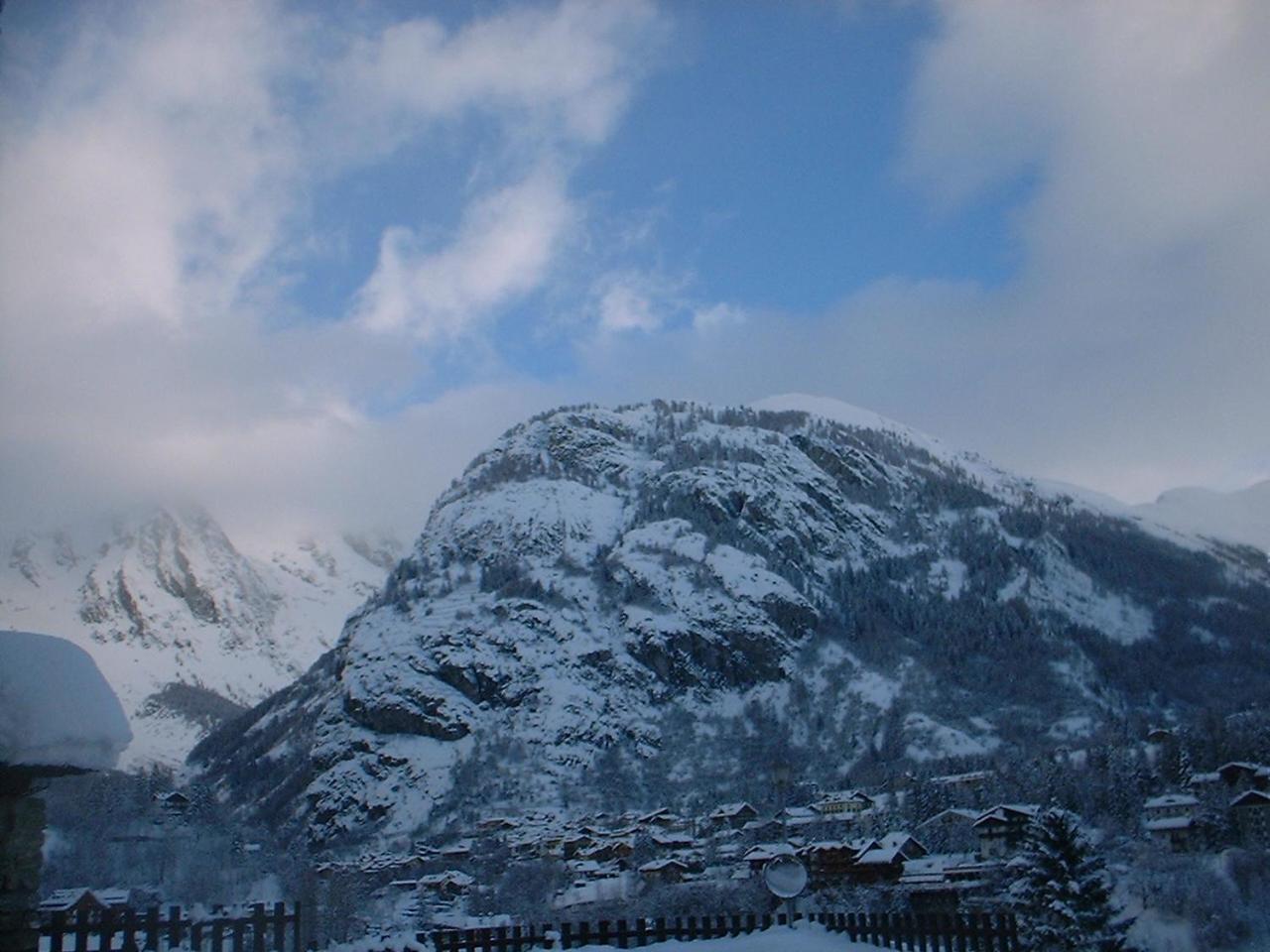 Hotel Ottoz Meublé Courmayeur